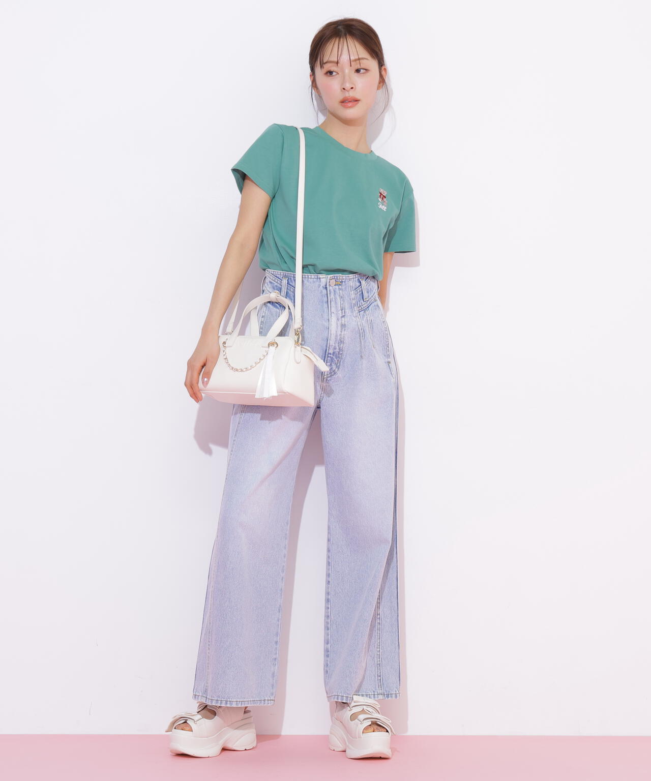 170cm 着用サイズ:FR