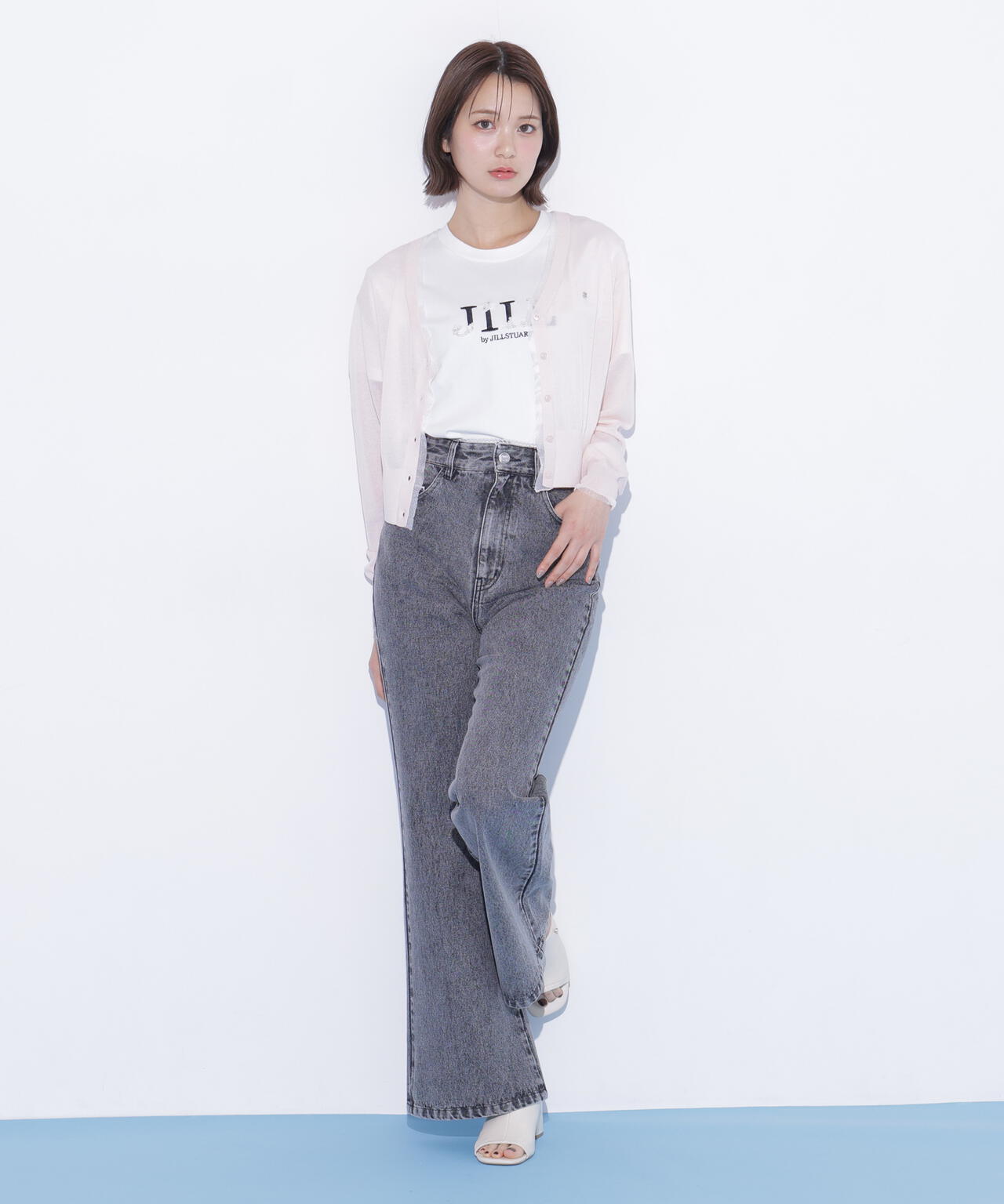 162cm 着用サイズ:FR