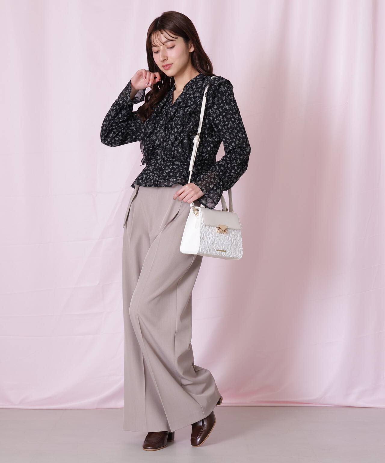 161cm 着用サイズ:FR