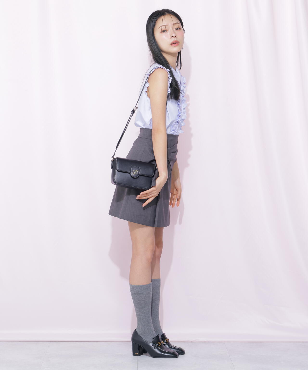 Noble J フラップバッグ