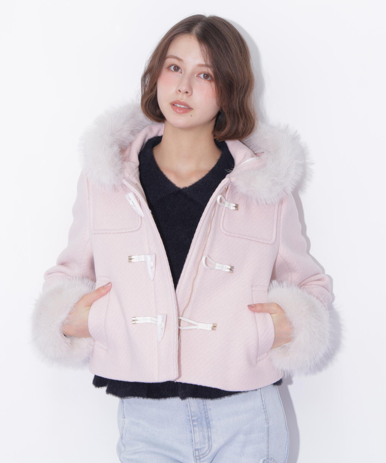 フェイクファー付きショートダッフルコート