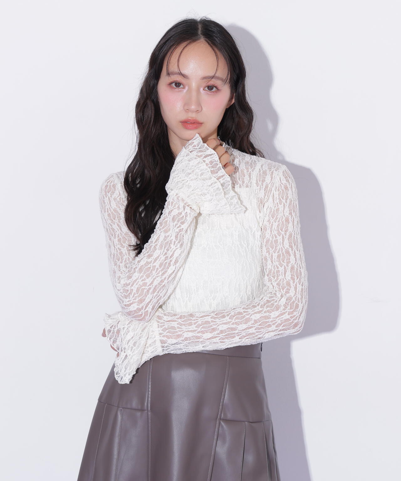 160cm 着用サイズ:FR