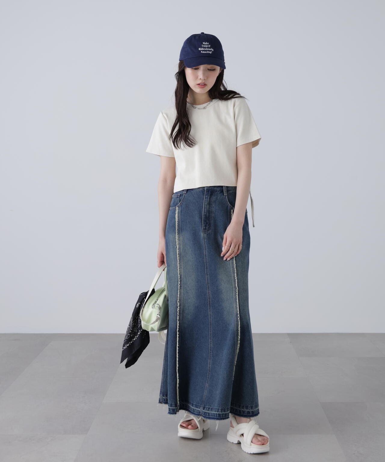 162cm 着用サイズ:FR