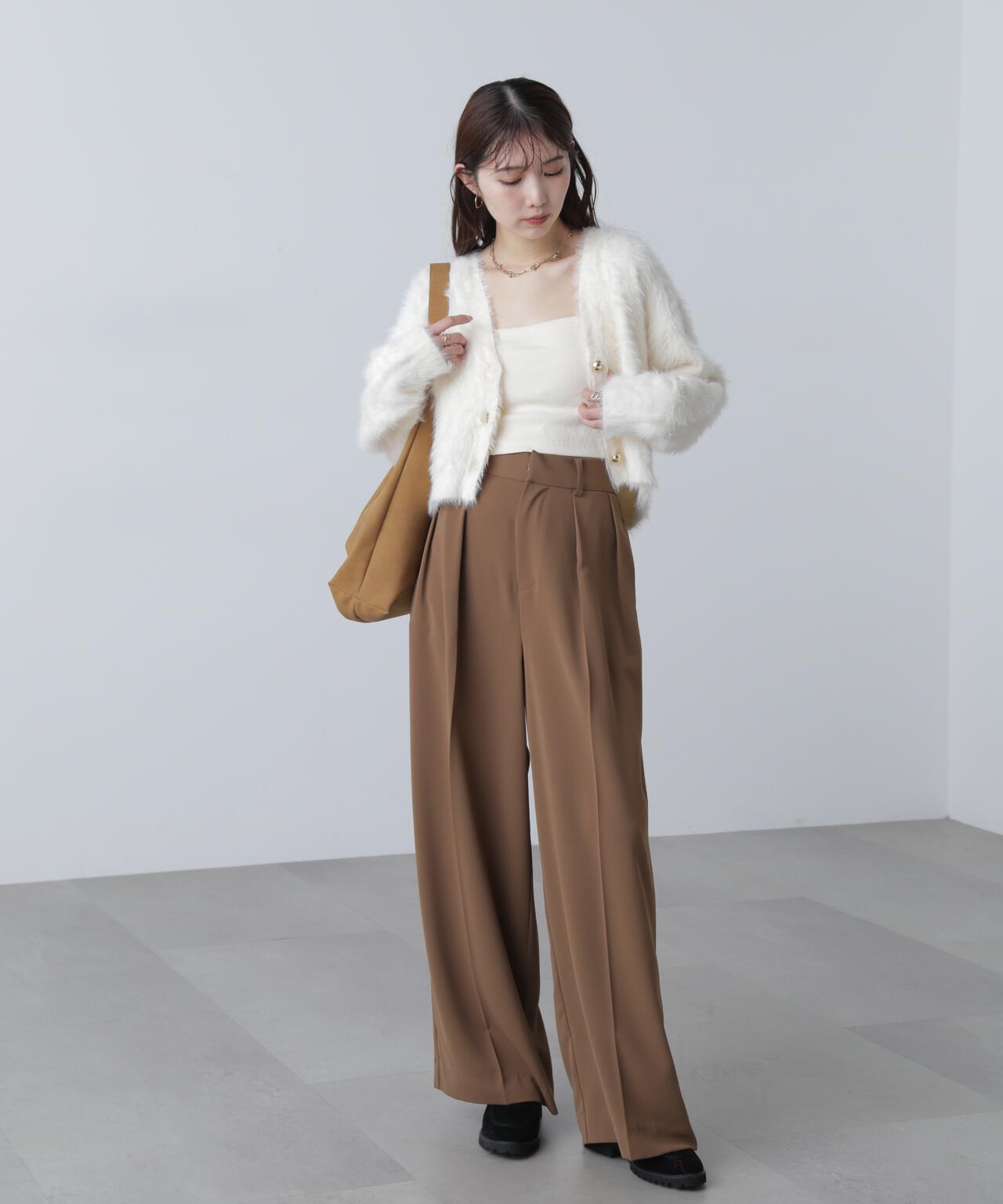 【はかな企画】金ボタンロングシャギーニットカーディガン〈MFM〉