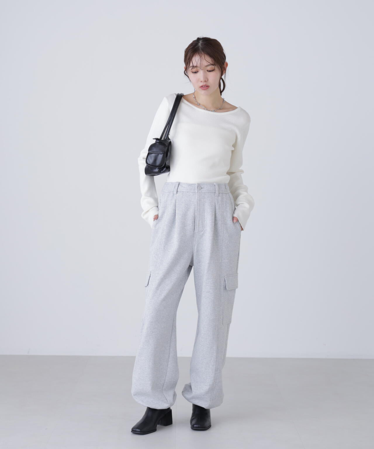 【MFM】バックオープンニット