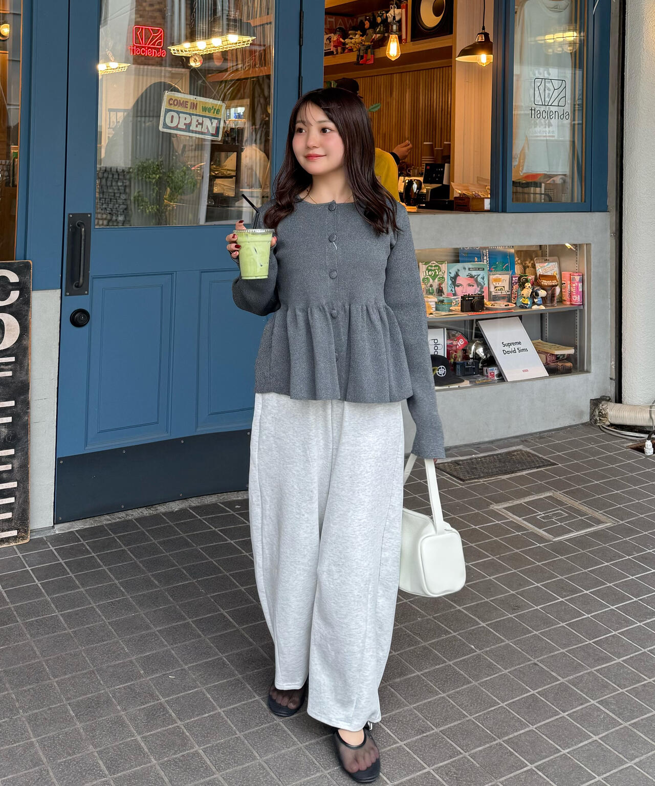 スタッフ 着用サイズ:XS