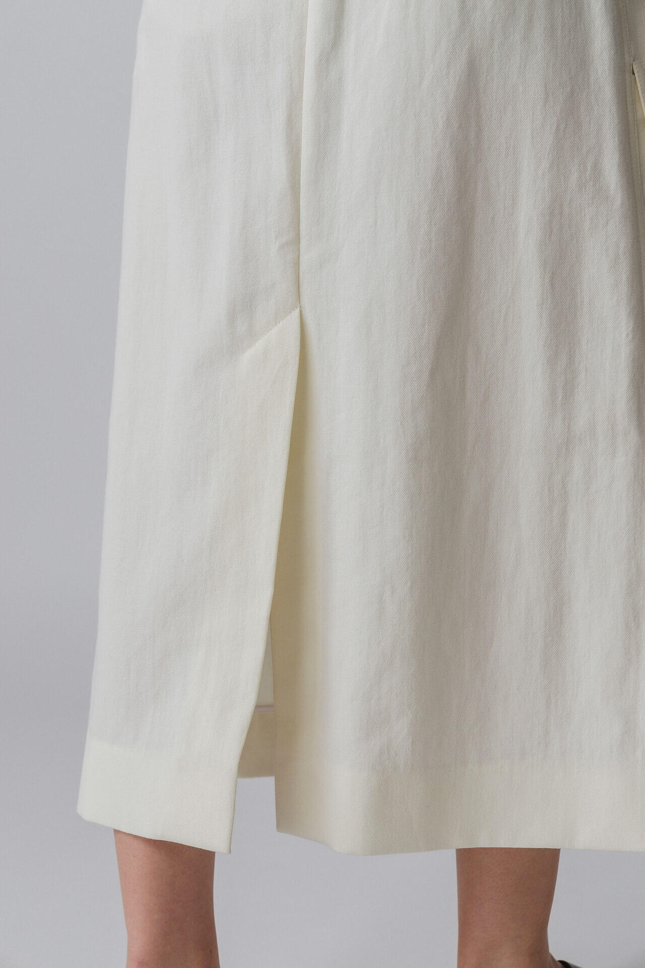 STUDIO NICHOLSON / DRY COTTON NYLON TAILORED PATCH POCKET SKIRT