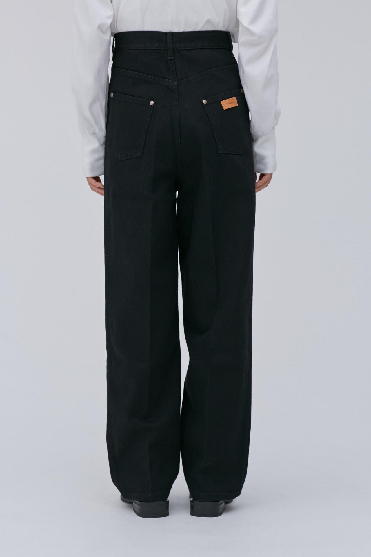 Cristaseya / HIGH WAISTED BLACK DENIM