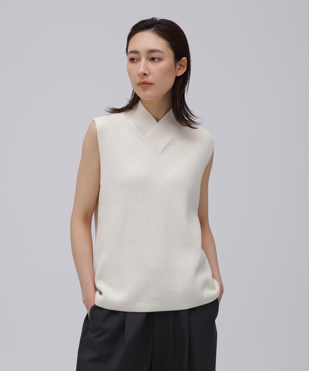 STUDIO NICHOLSON / DRY COTTON RIB 7G VEST