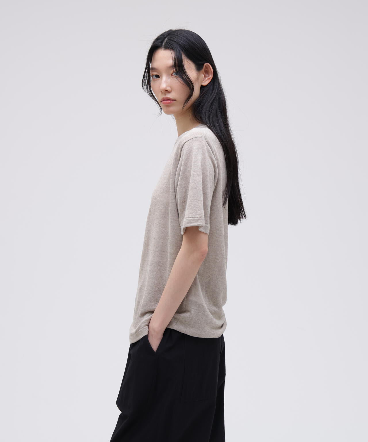 Yonetomi / AMA LINEN KNIT TEE