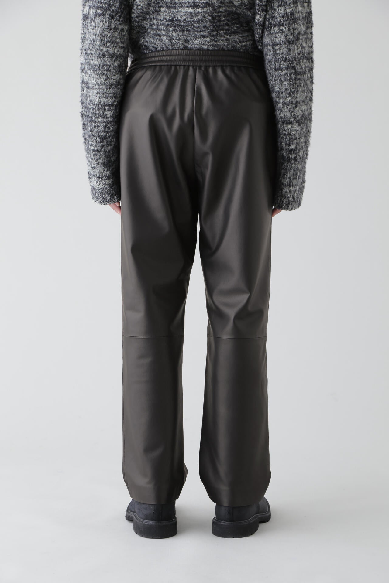 YLEVE / SHEEP LEATHER TR