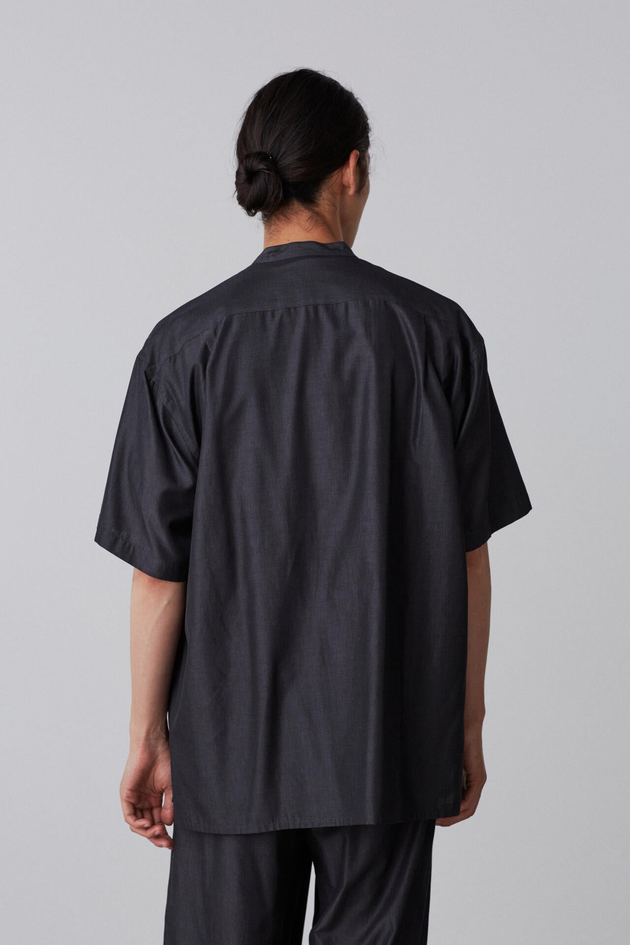 YLEVE / SILK CHAMBRAY SHIRT