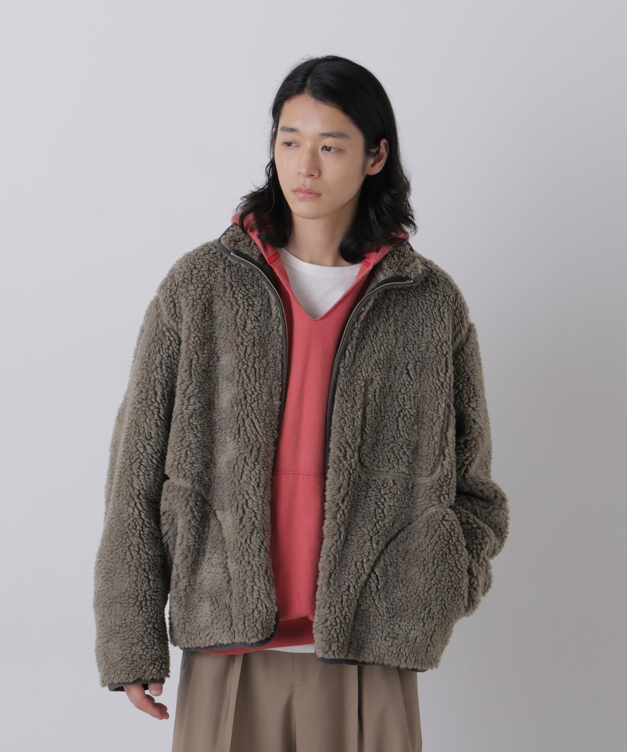 181cm C:84 W:70 H:91 着用サイズ:4