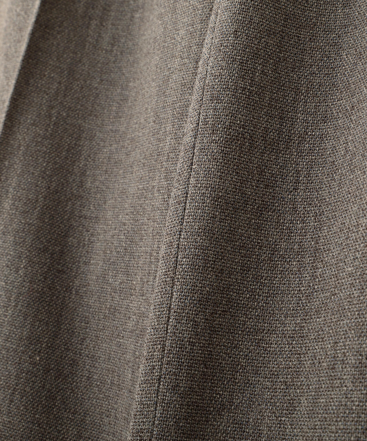 YLEVE / ROUGH WOOL TROUSERS