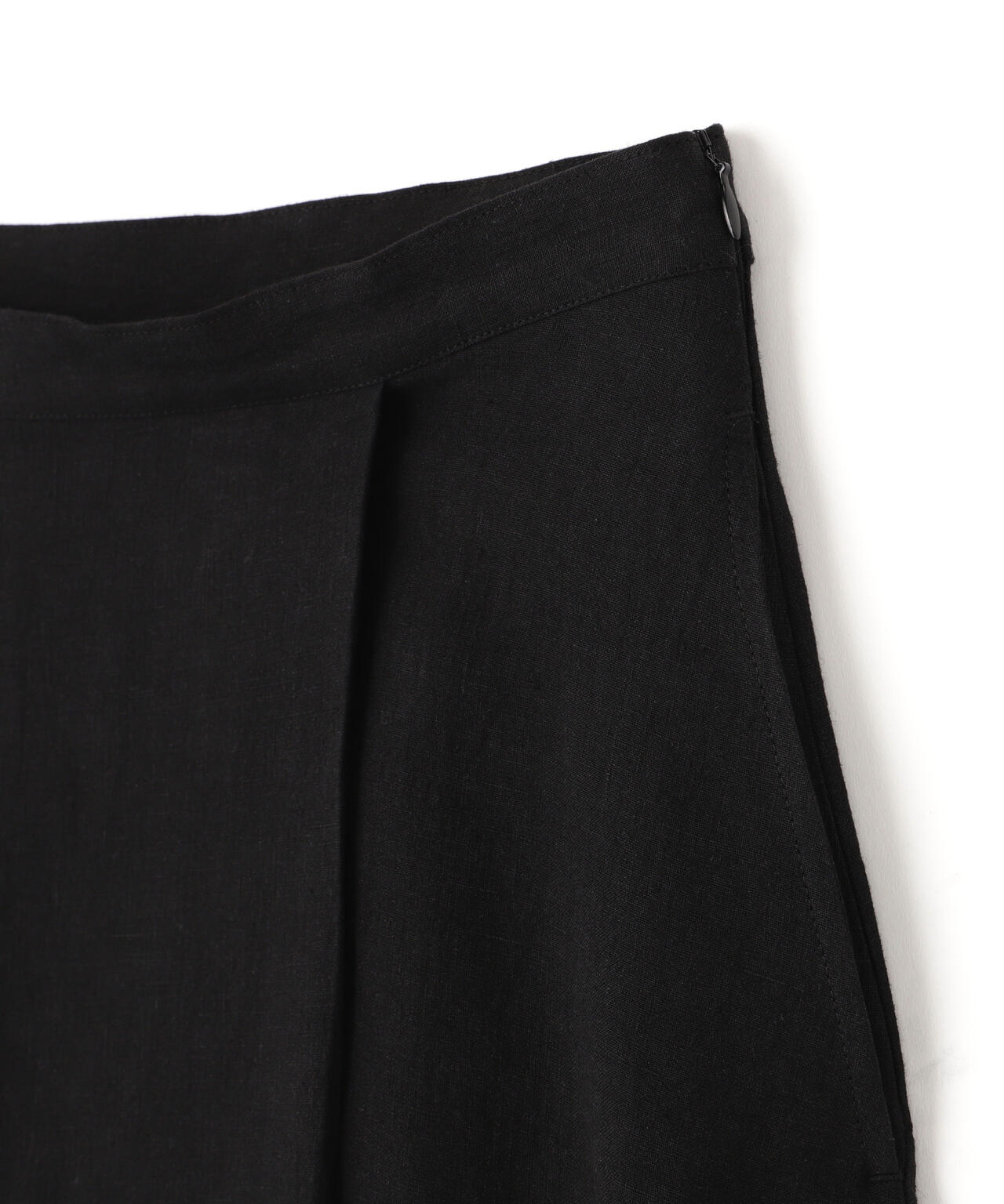THE LIBRARY / LINEN SKIRT