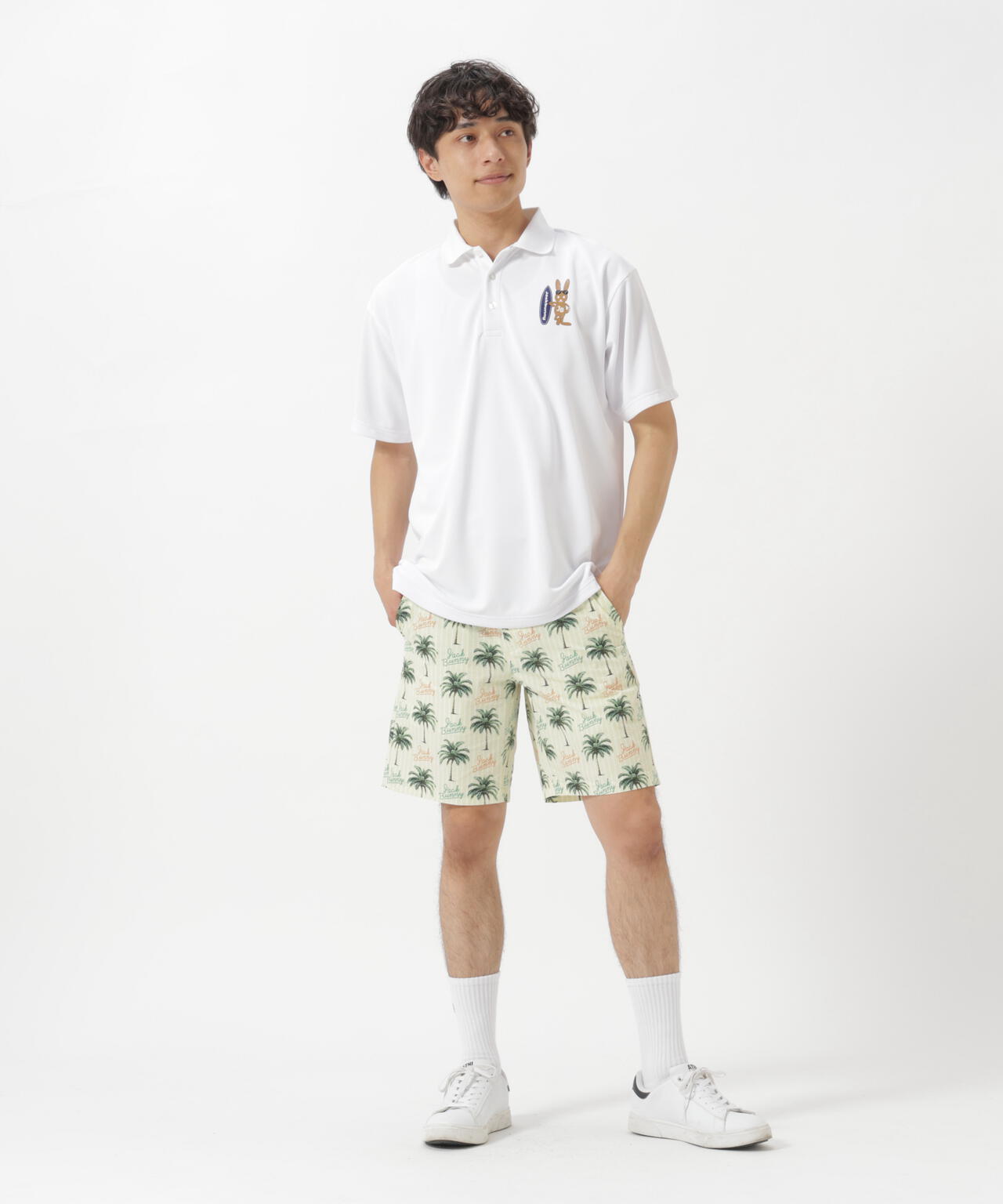 182cm C:84 W:71 H:89 着用サイズ:5