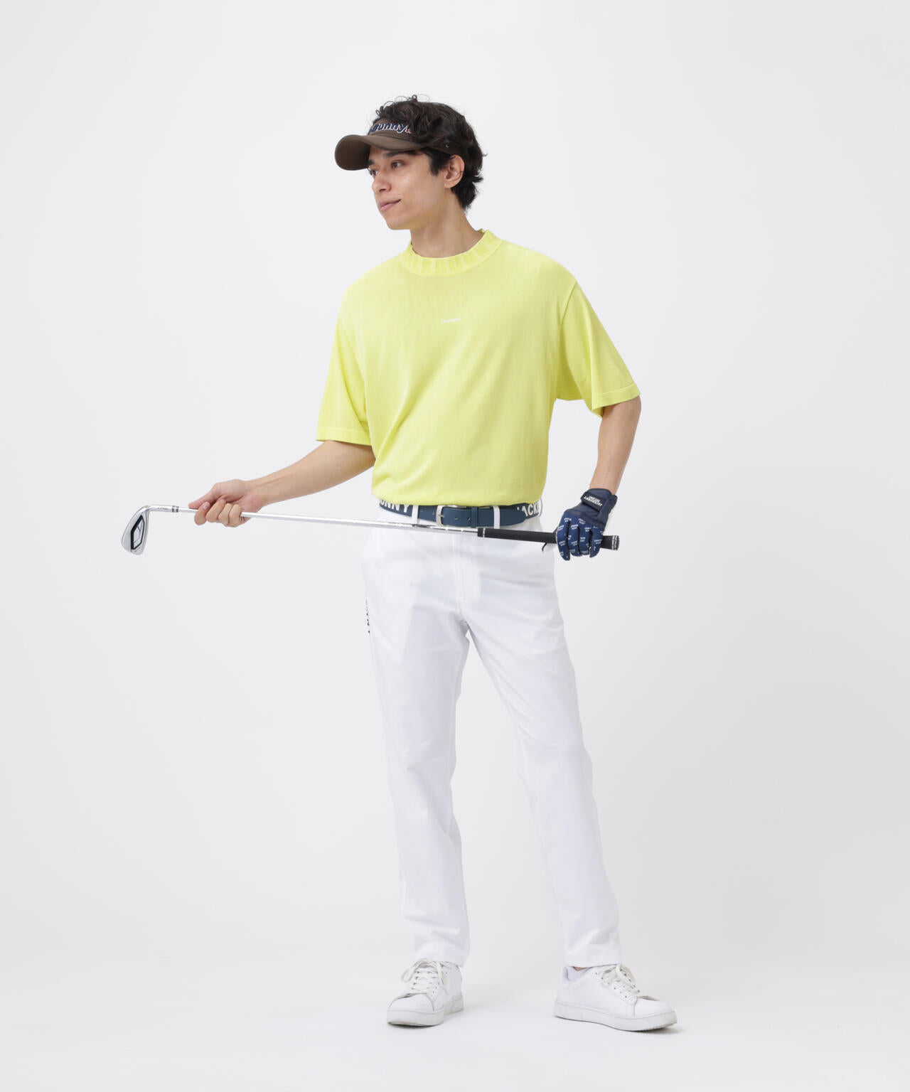 182cm C:84 W:71 H:89 着用サイズ:5