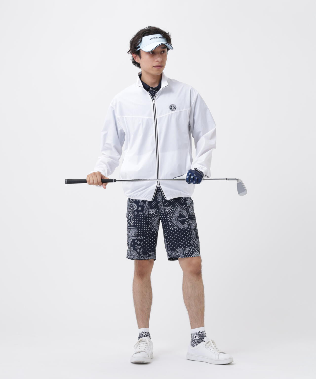 182cm C:84 W:71 H:89 着用サイズ:5