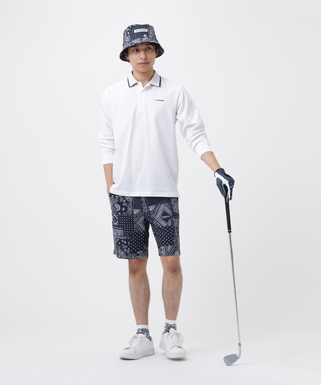 182cm C:84 W:71 H:89 着用サイズ:5