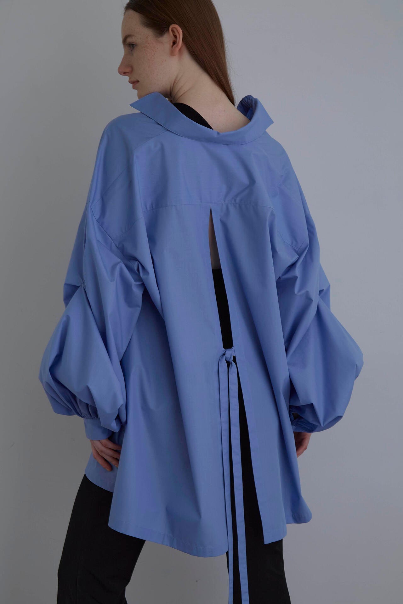 バックスリットブロードシャツ