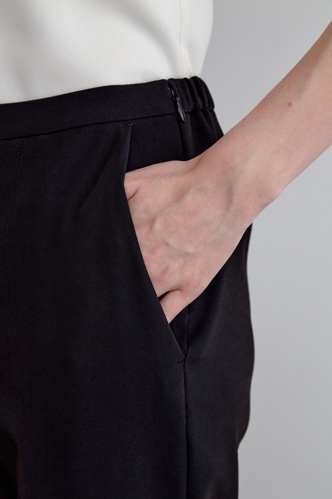 【EC限定】2WAYツイルフロントスリットパンツ(+10cm丈)