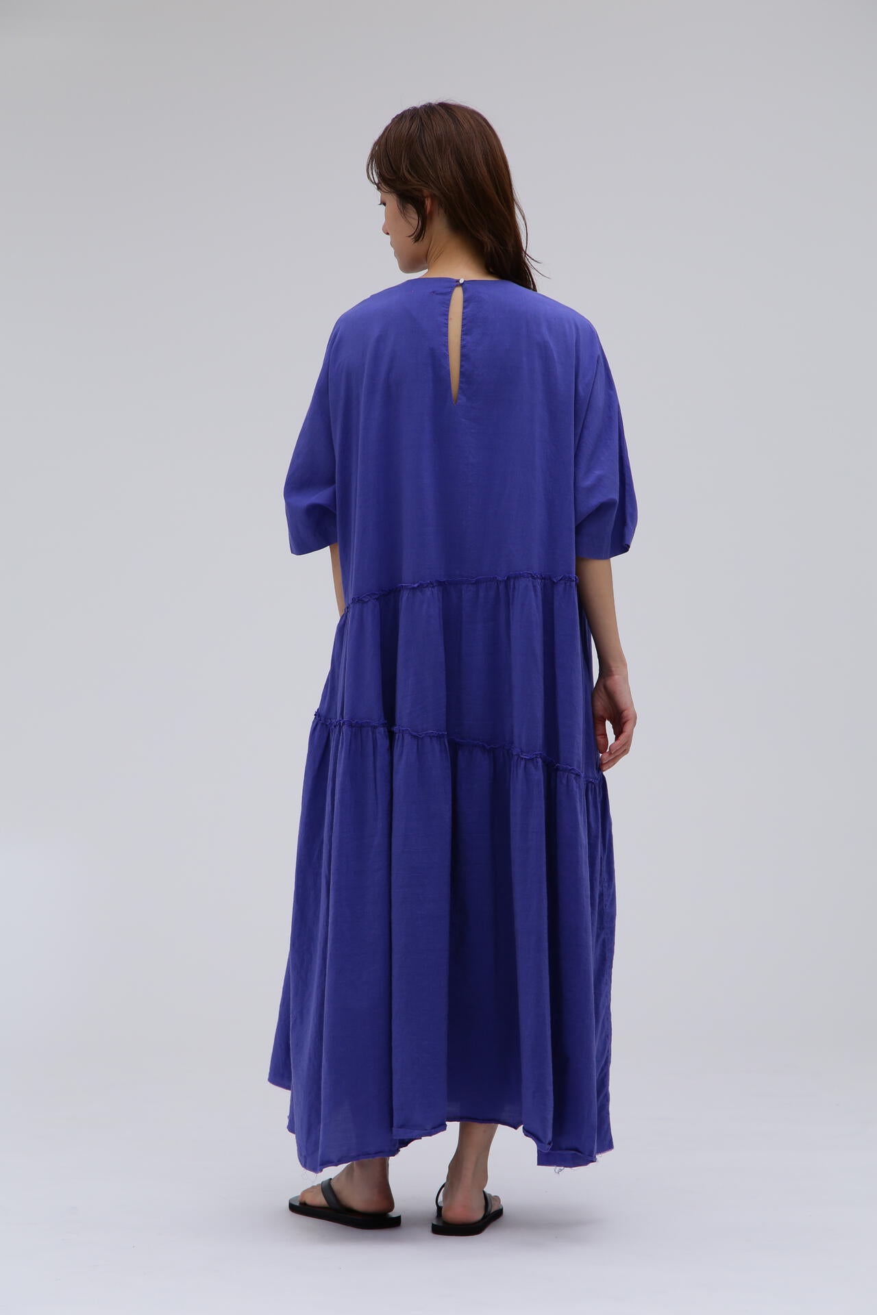 quitan / KHADI COTTON SILK SQUEESED TIRED DRESS