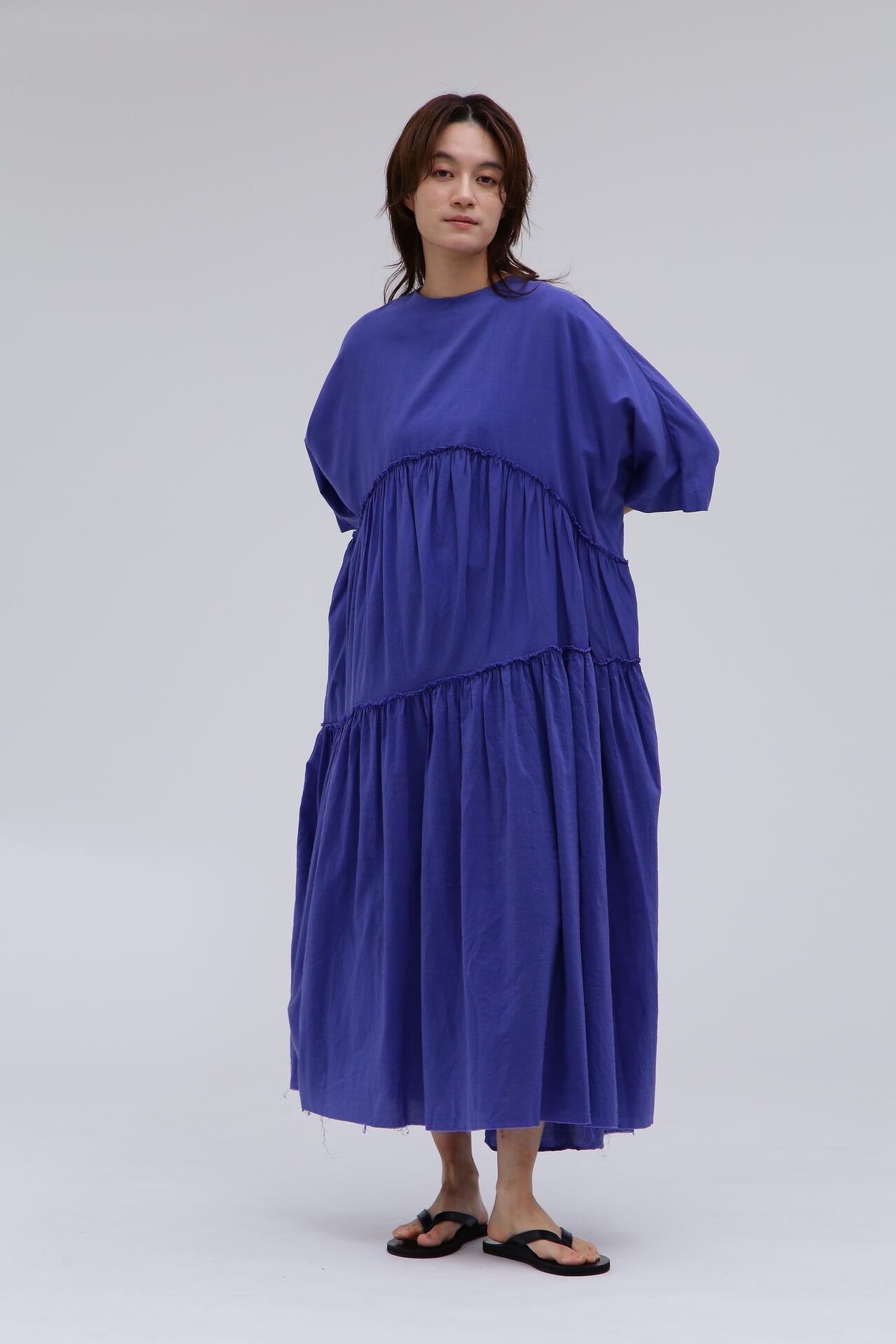 quitan / KHADI COTTON SILK SQUEESED TIRED DRESS