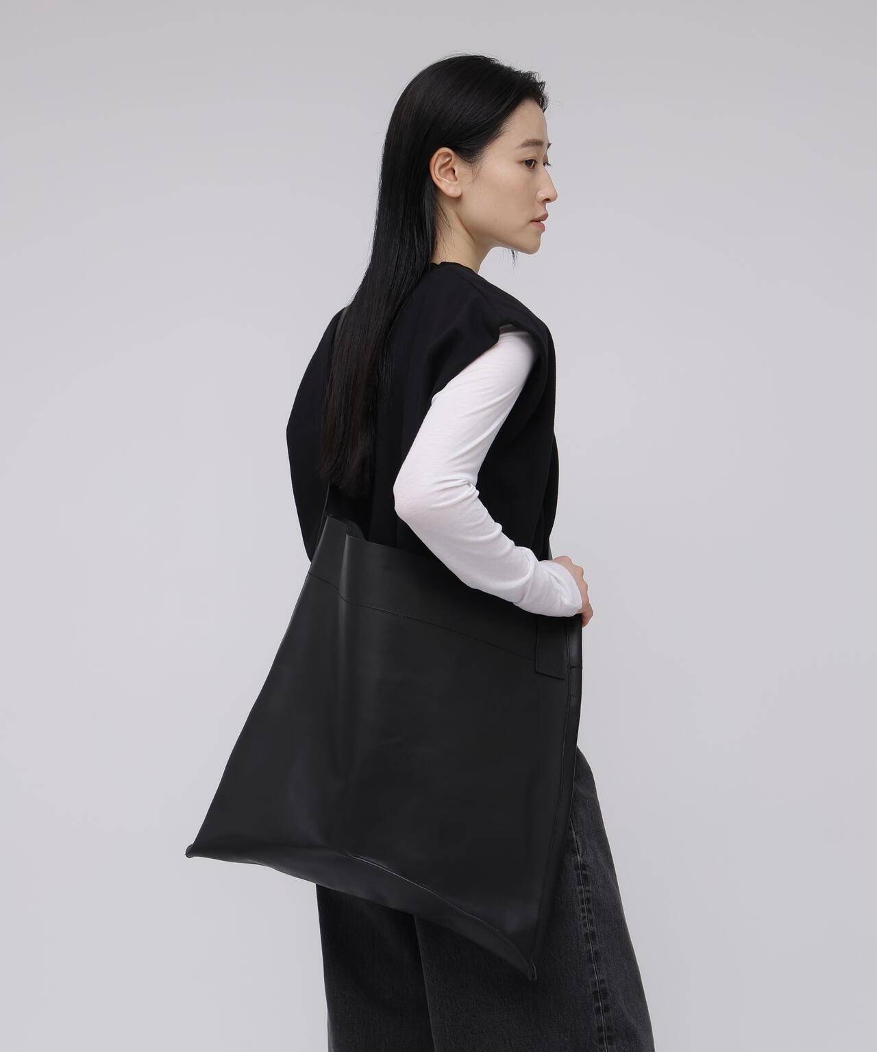 quitan / OVAL TOTE