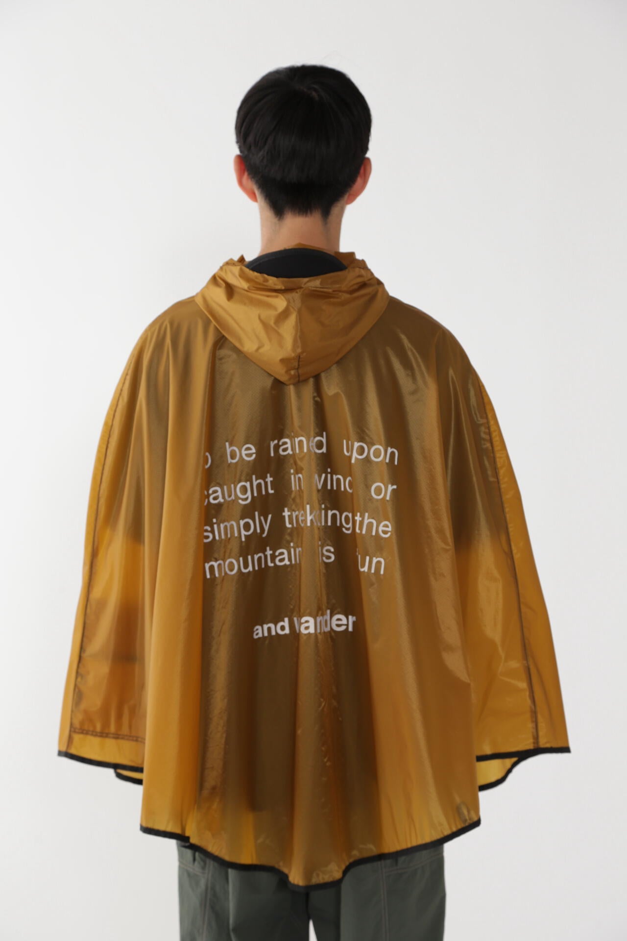 sil poncho
