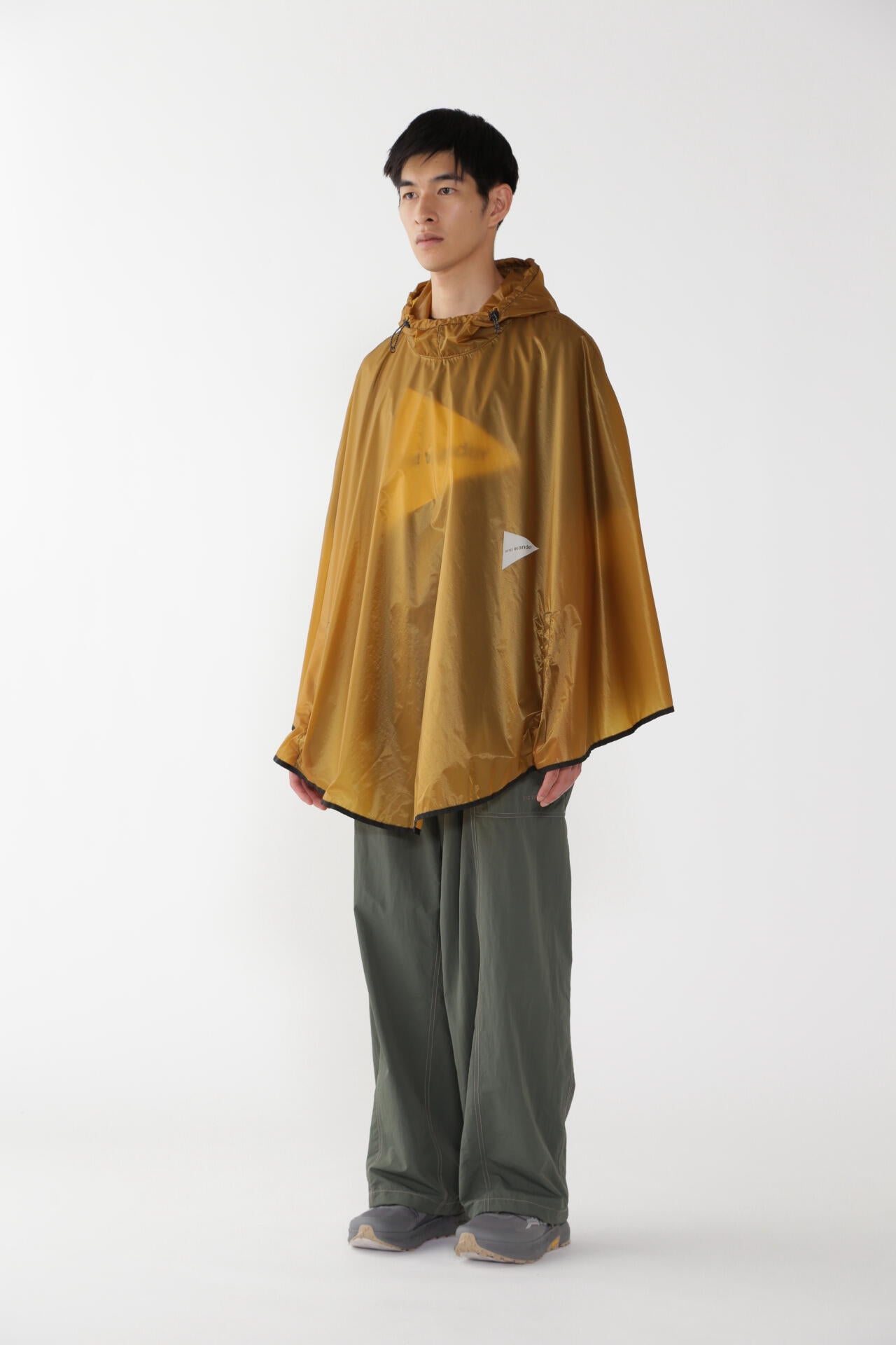 sil poncho