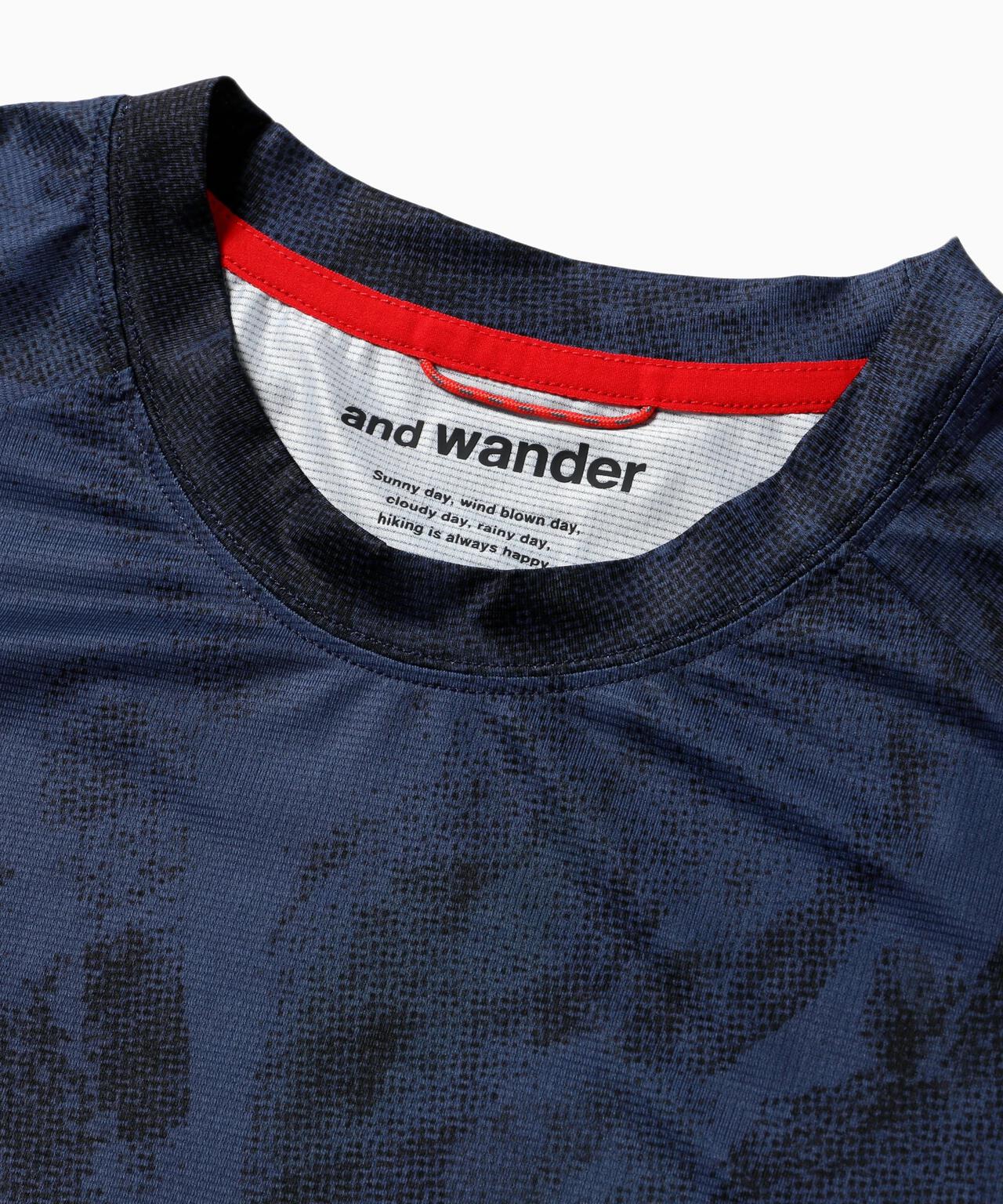 Altra × and wander graphic SS T