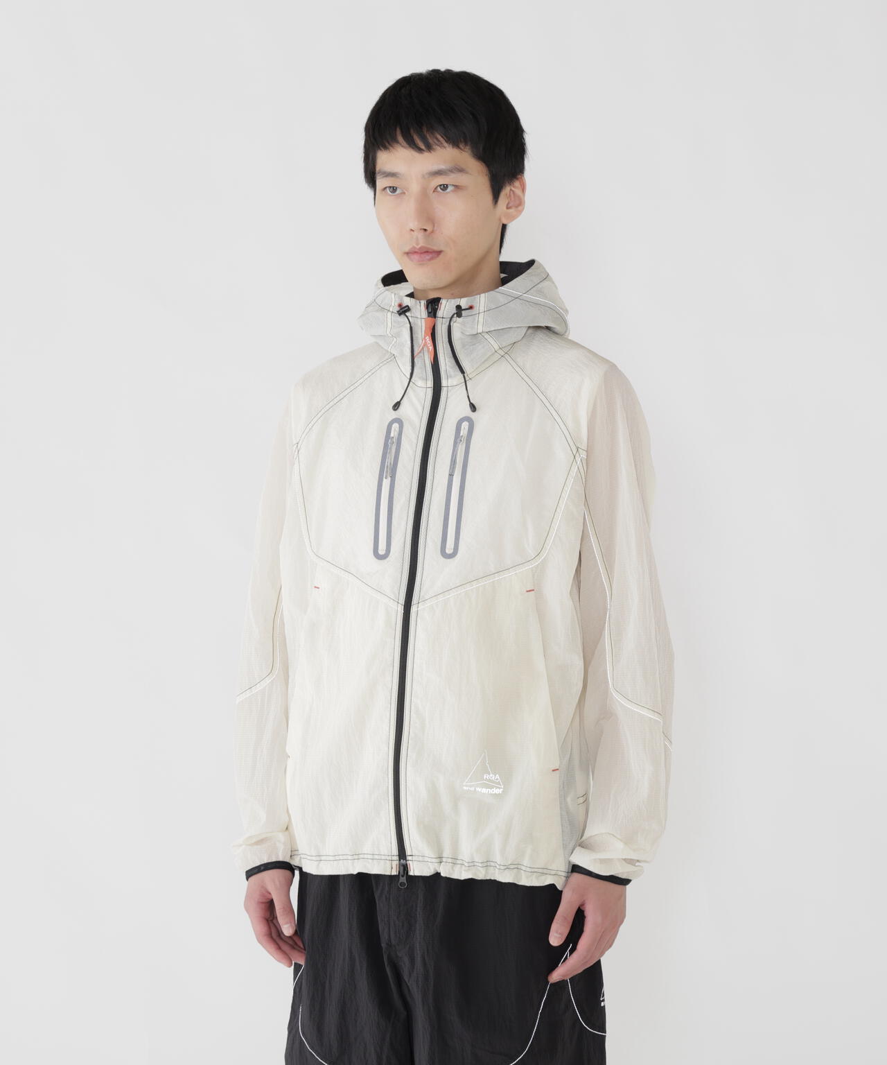 ROA × and wander ripstop wind jacket