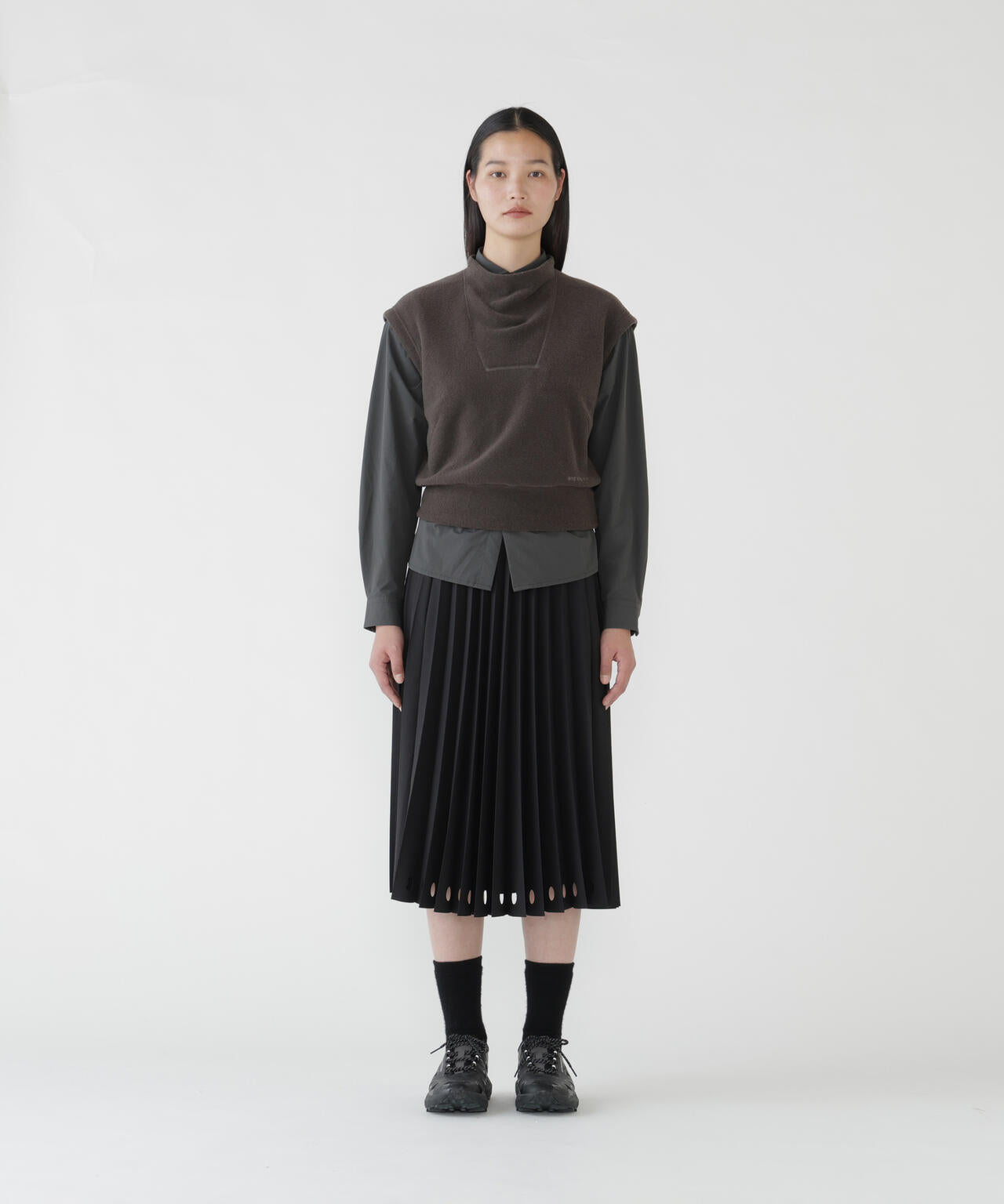 Height:178cm Bust:84cm Waist:60cm Hips:88cm 着用サイズ:WM