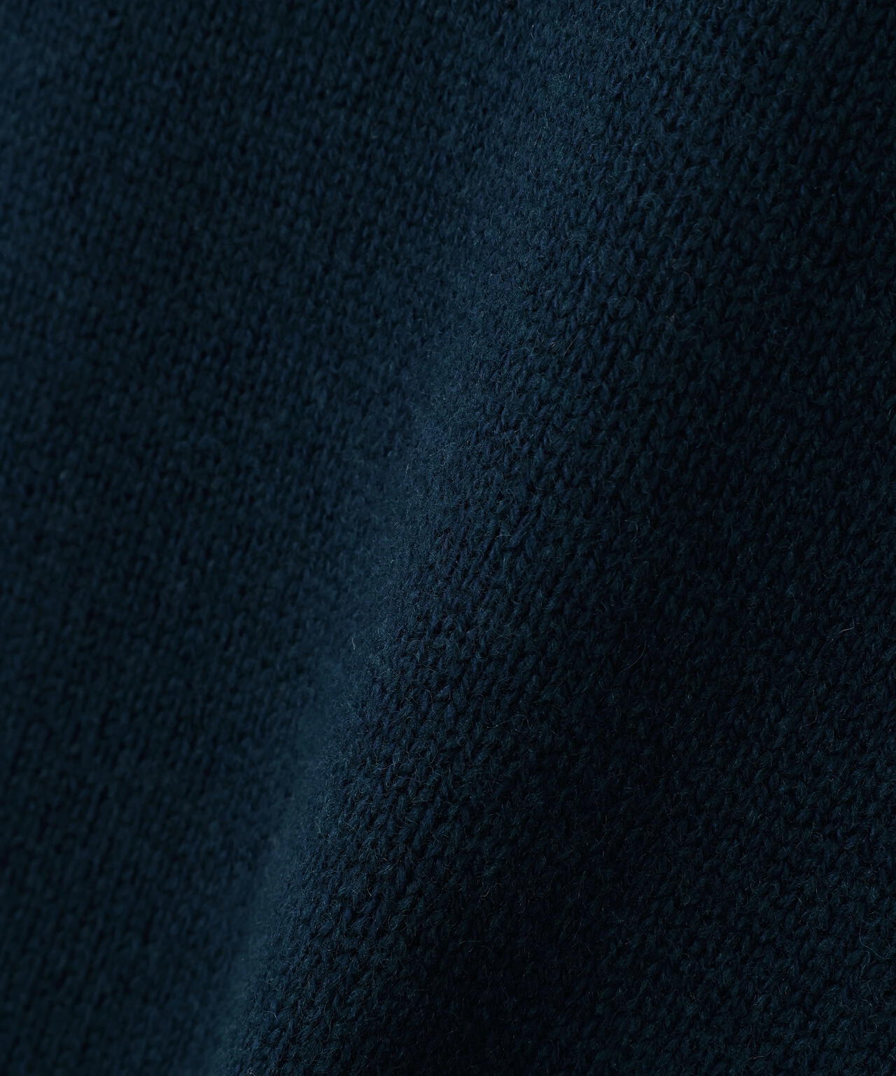 LAMBSWOOL COTTON KNITWEAR