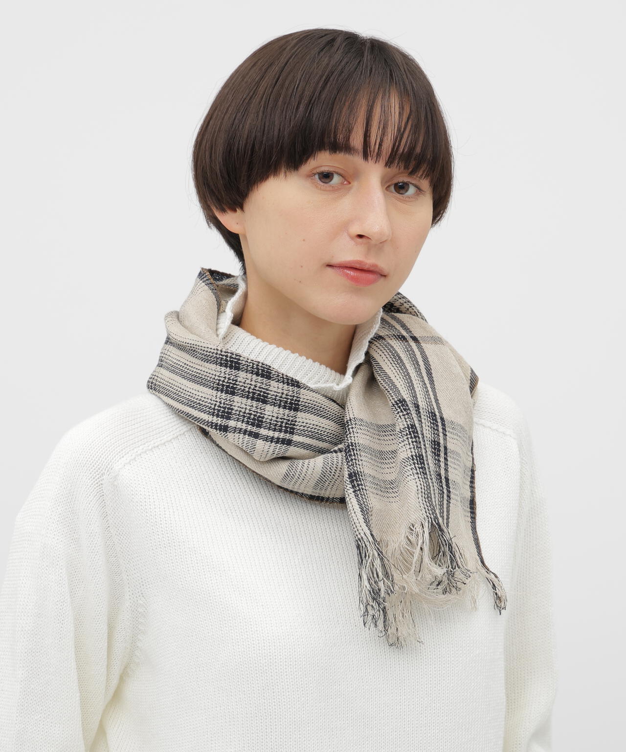 LINEN GRAPHIC CHECK SCARF