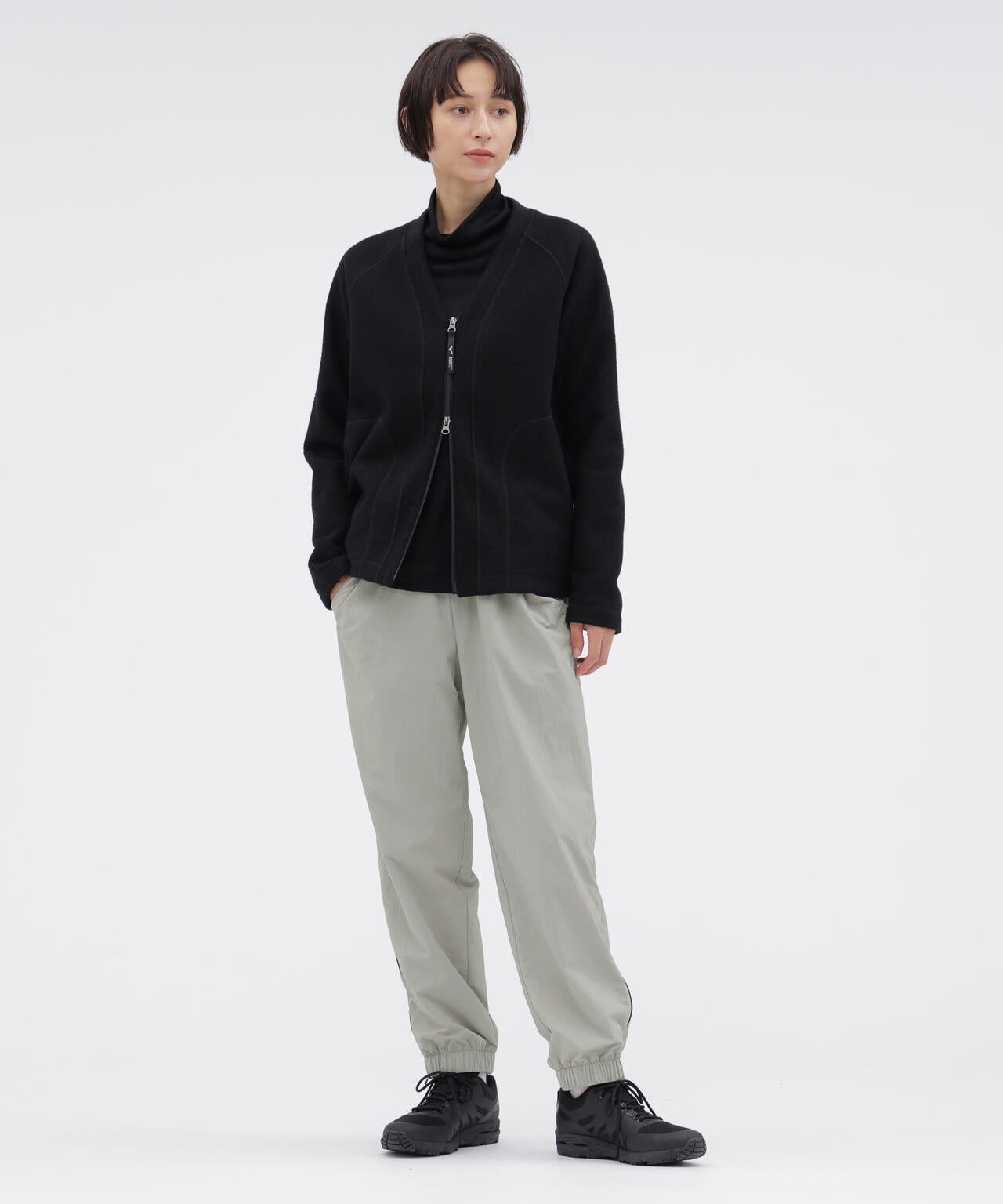 身長168cm B76 W58 H86 着用サイズ:II