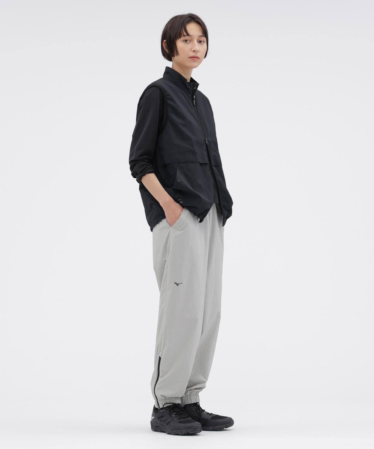 身長168cm B76 W58 H86 着用サイズ:II