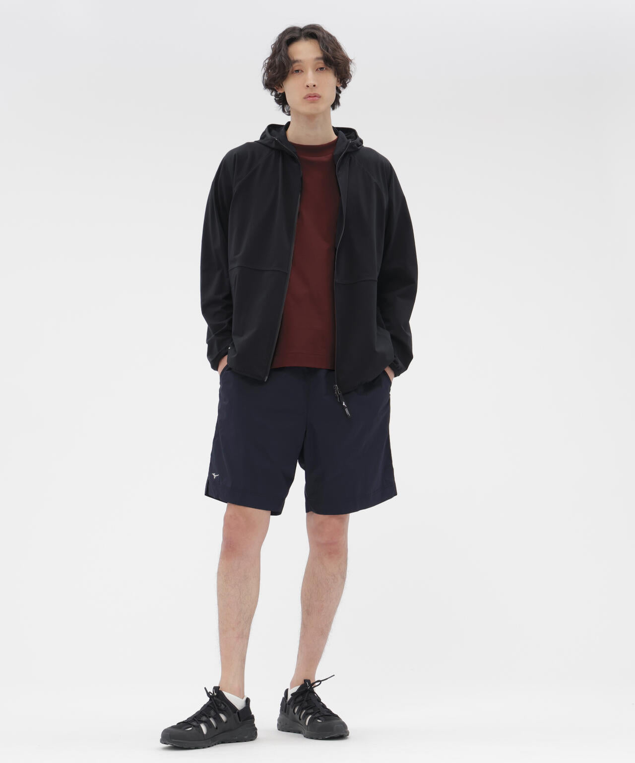 WATER REPELLENT LIGHTWEIGHT NYLON POPLIN TROUSERS