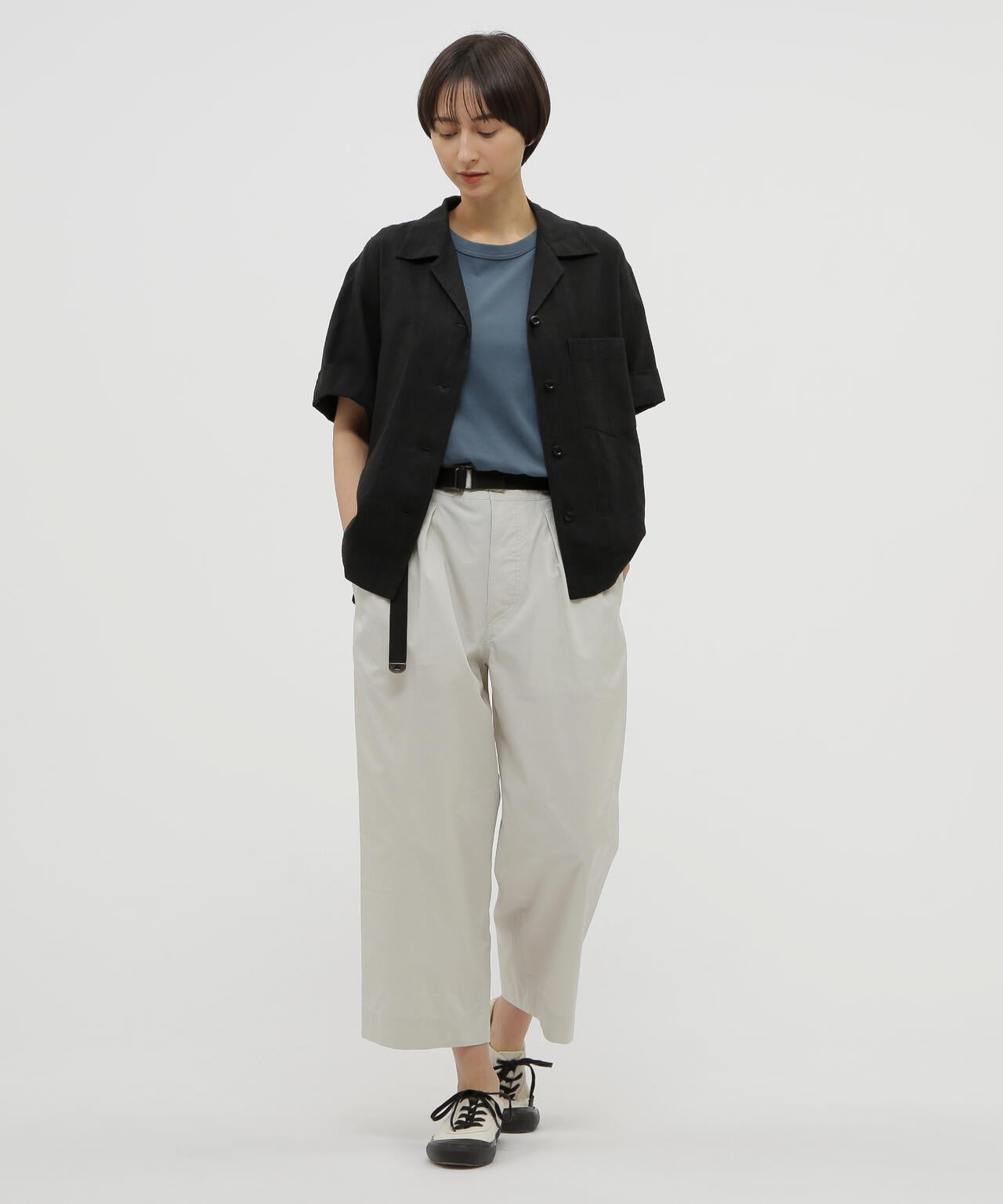 身長168cm B76 W58 H86 着用サイズ:II