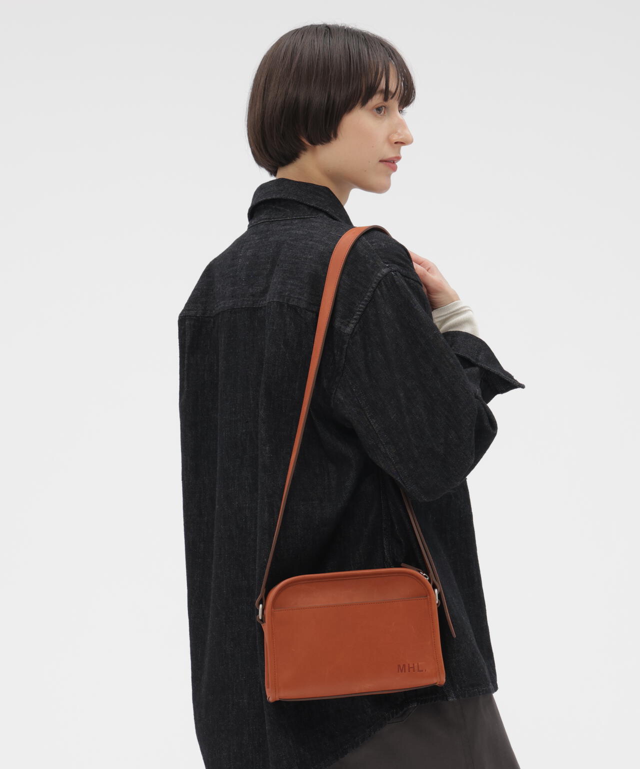 SUPPLE LEATHER