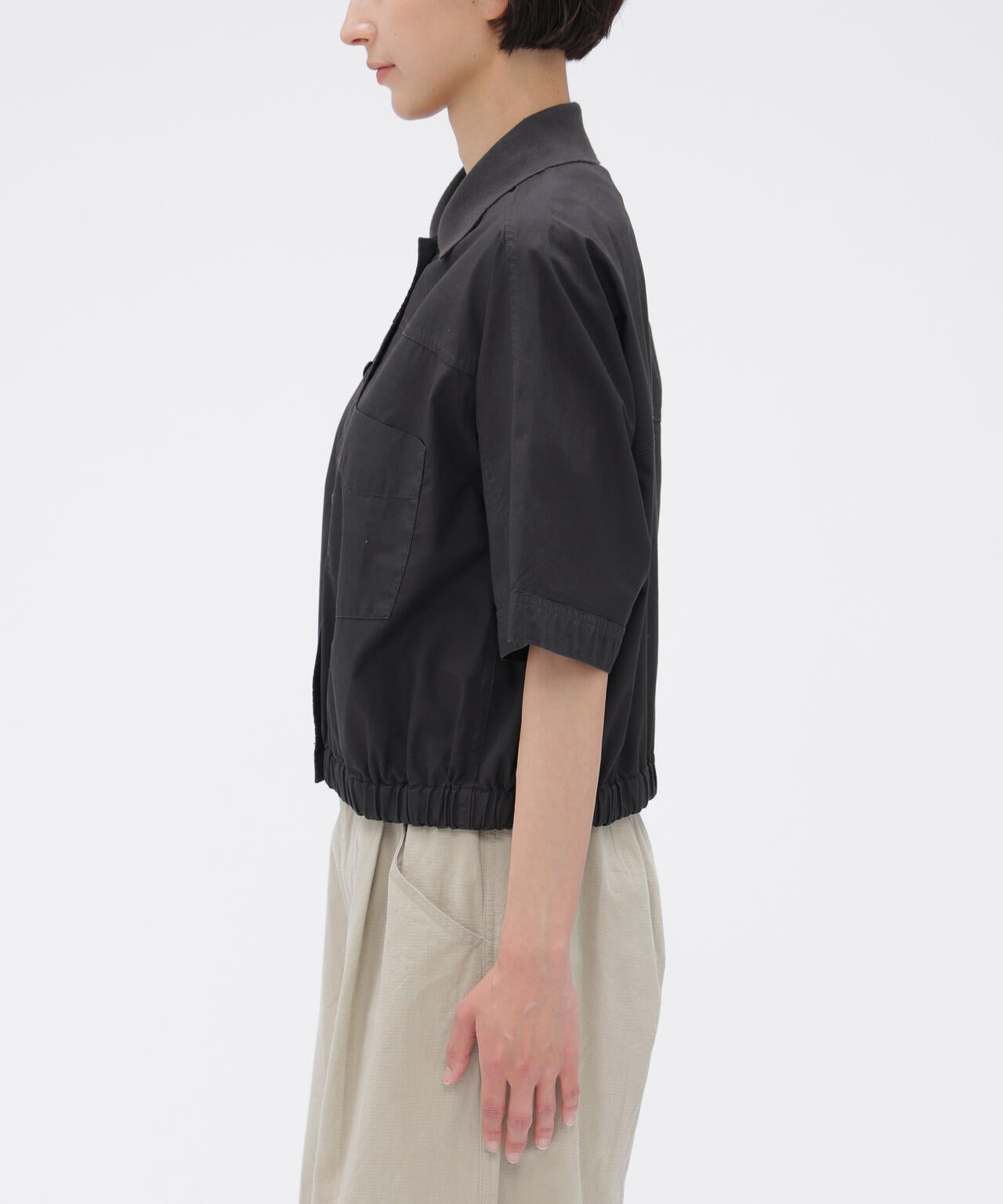 身長168cm B76 W58 H86 着用サイズ:II