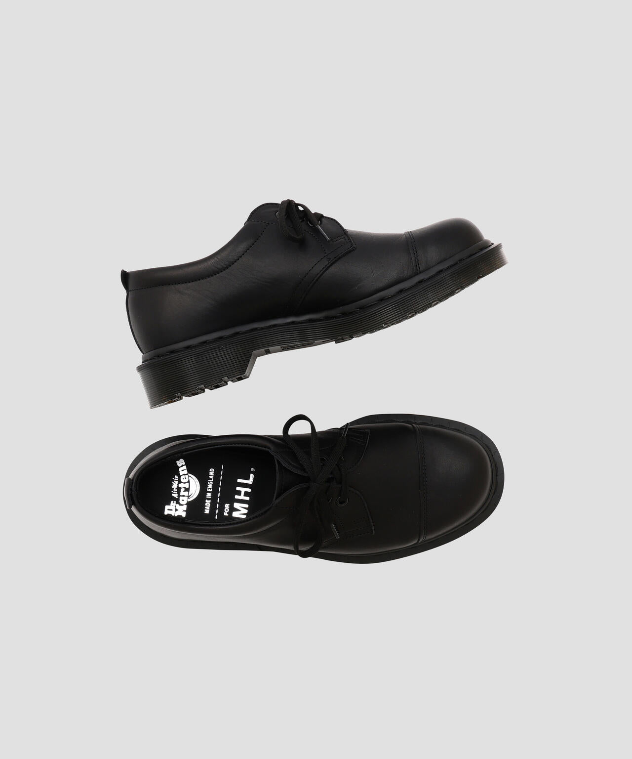 WOMEN DR. MARTENS FOR MHL. GRAINED OILED LEATHER