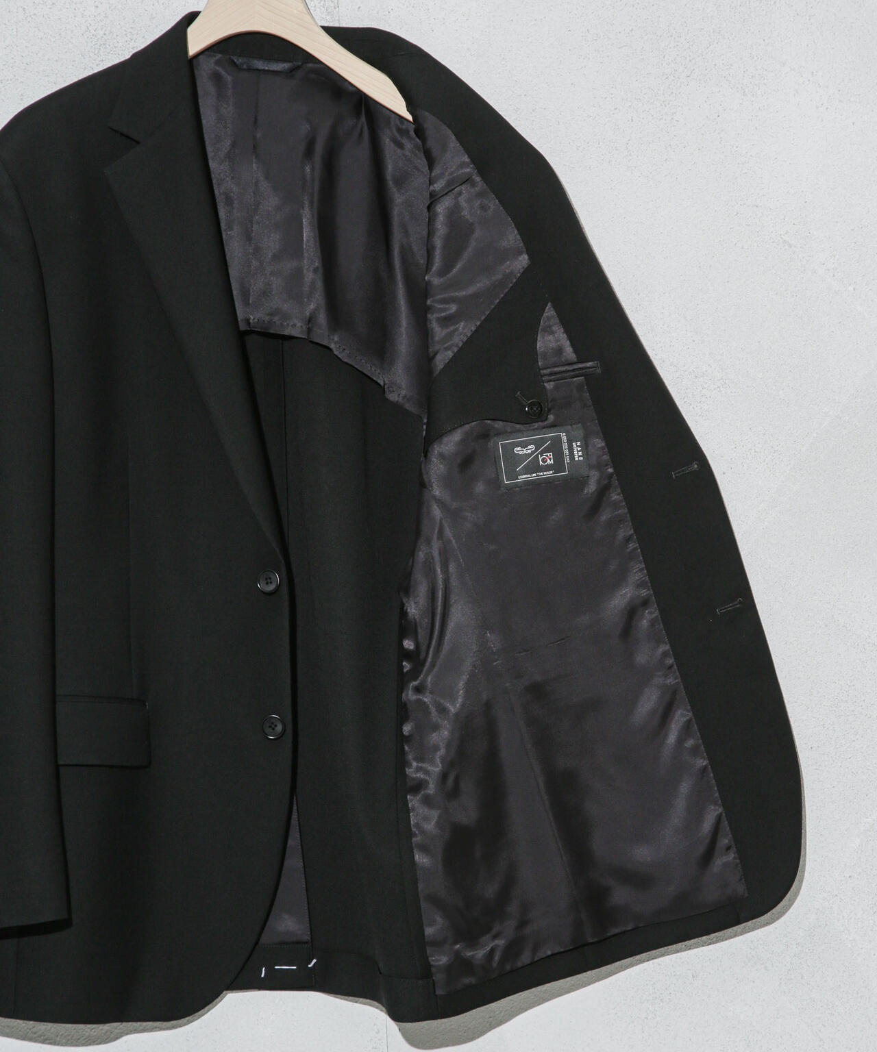 「ESSENTIAL LINE」フォーマルブラックジャケット