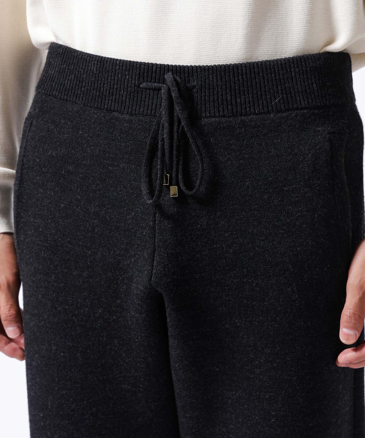 「ASSEMBLANC」接結ウールニットパンツ