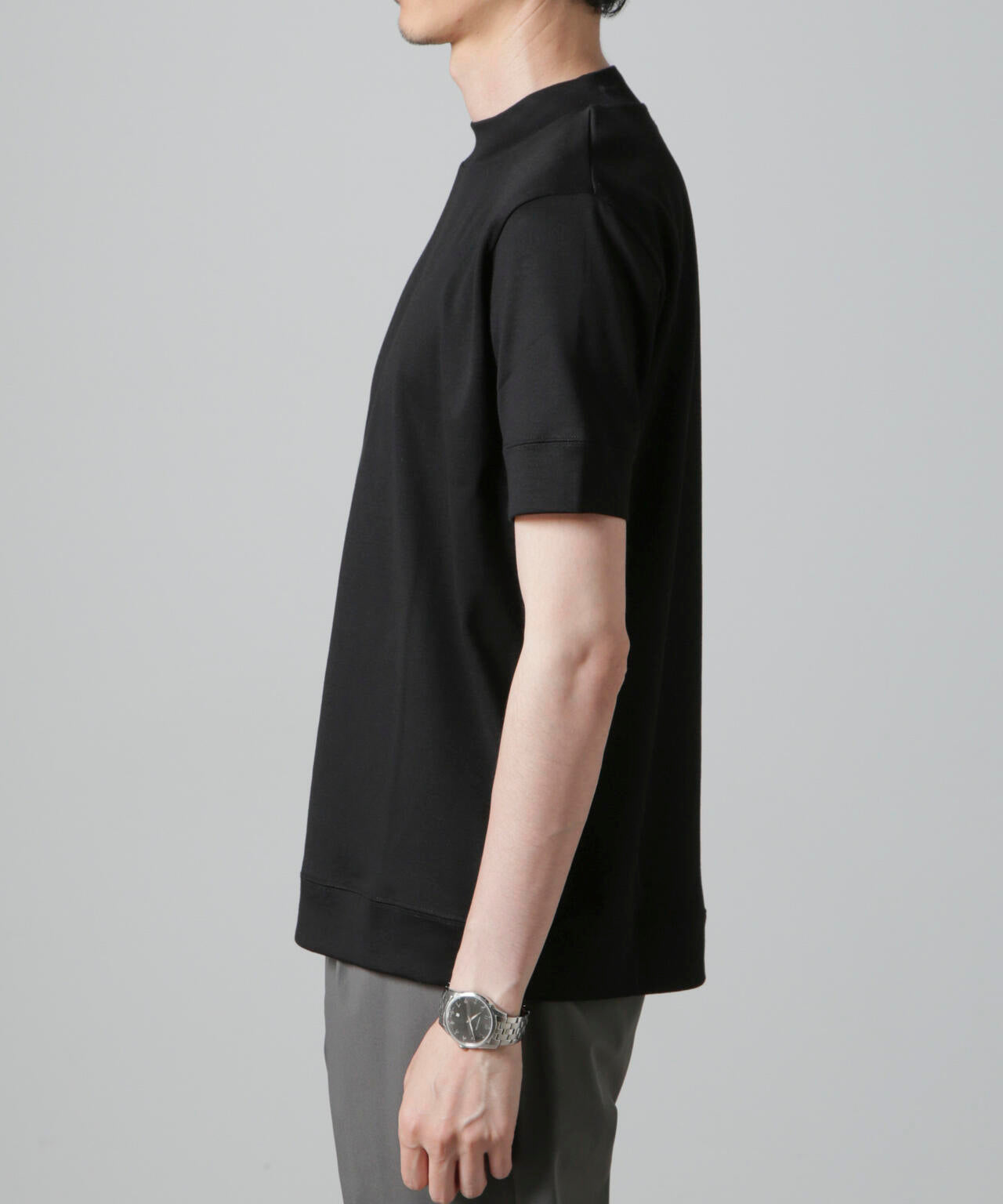 「FORMAL JERSEY」モックネックカットソー半袖