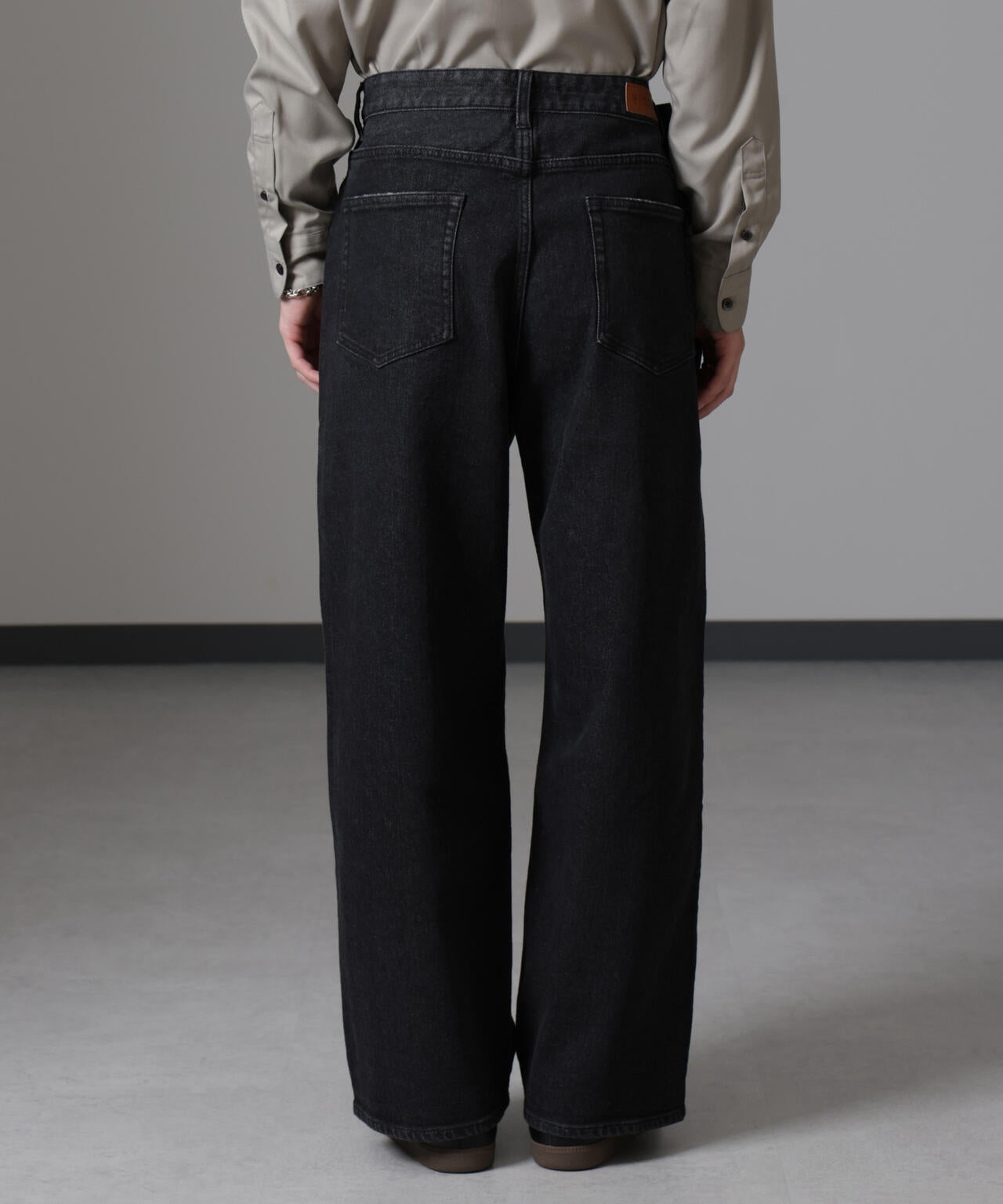 「MC」TIMELESS WARDROBE リラックスフィットデニム 252