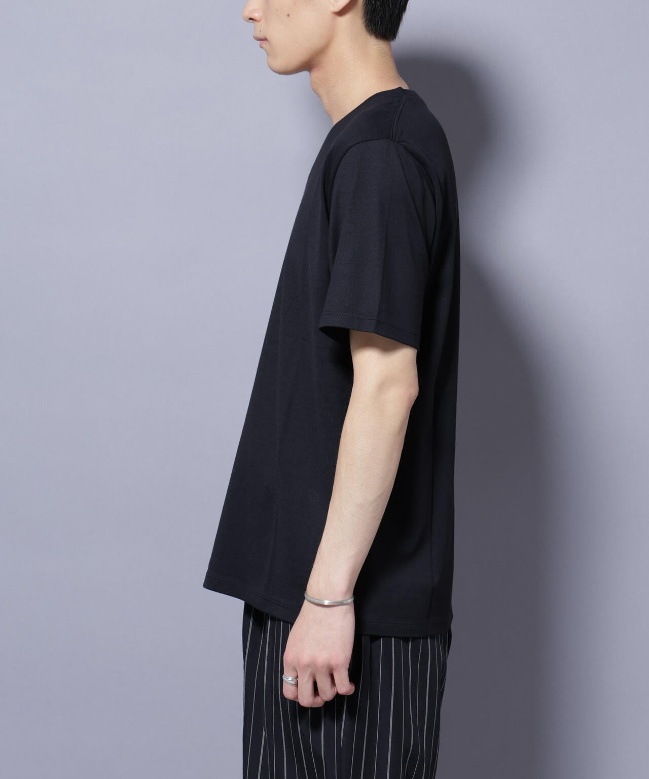 WEB限定/Anti Soaked(R) 汗染み防止 Vネック レギュラーシルエットTシャツ