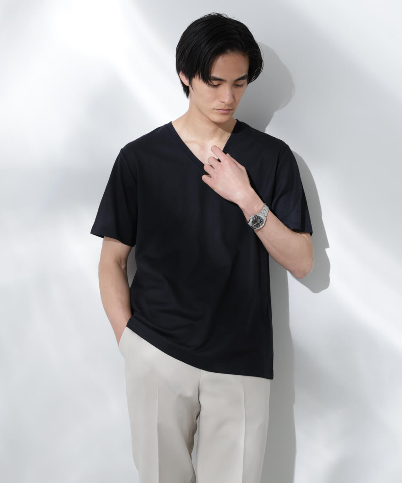 WEB限定/Anti Soaked(R) 汗染み防止 Vネック レギュラーシルエットTシャツ