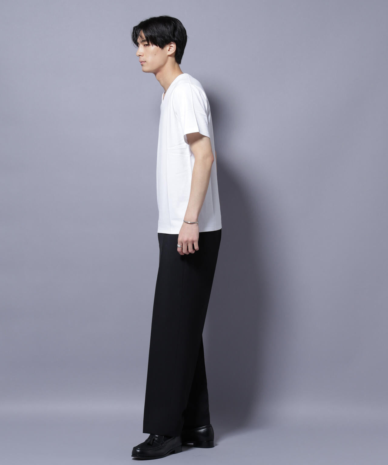 WEB限定/Anti Soaked(R) 汗染み防止 Vネック レギュラーシルエットTシャツ