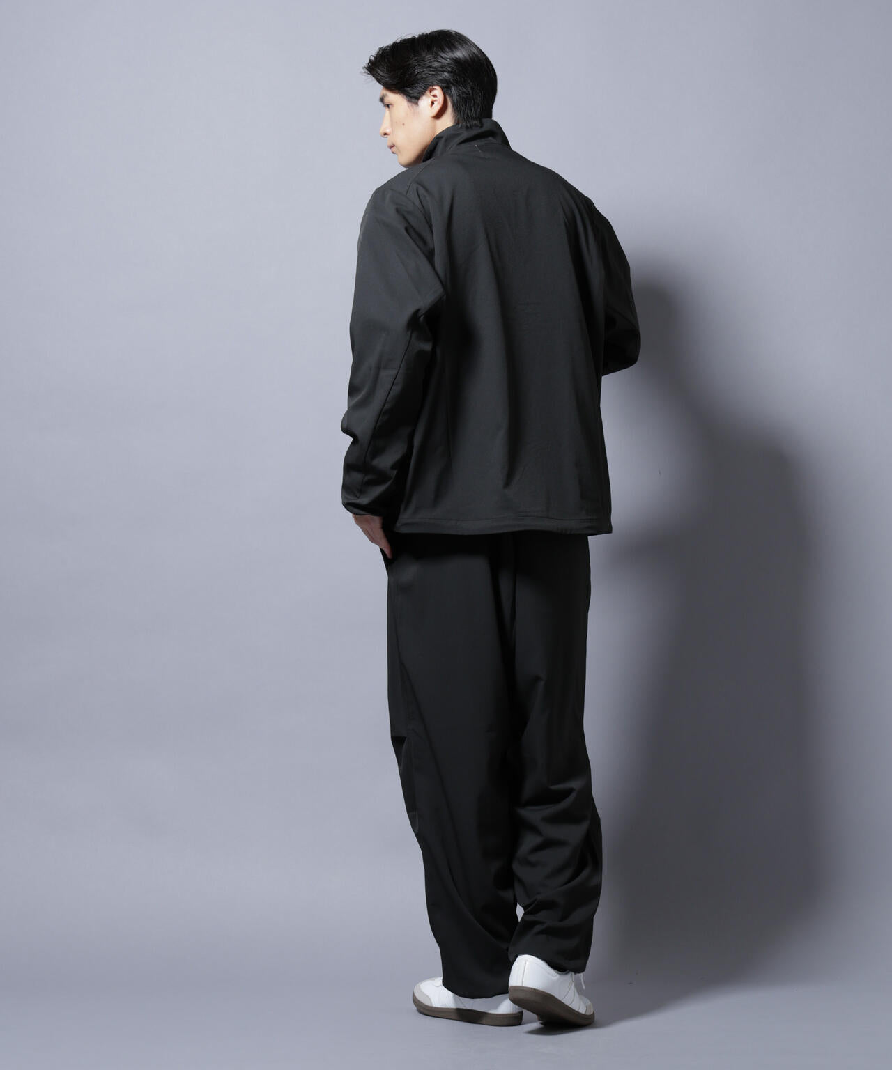 「NJ/CLUB」ワンポイントロゴトラックジャケット